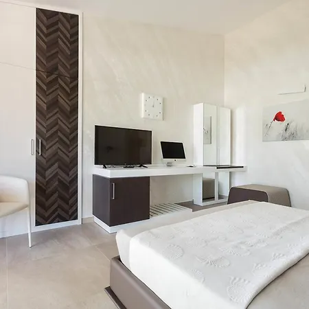 Perla Degli Alimini Villa Otranto